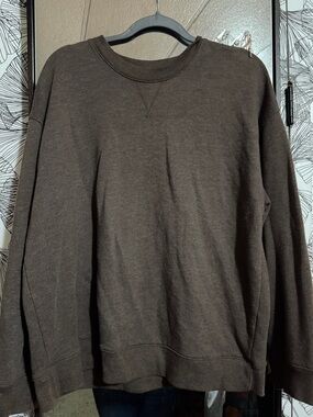 Time and Tru Brown Crewneck Sweater